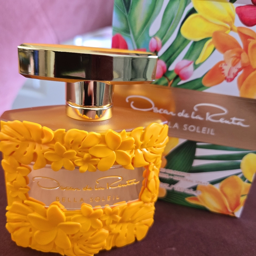 Oscar de la Renta Bella Soleil Eau de Parfum new